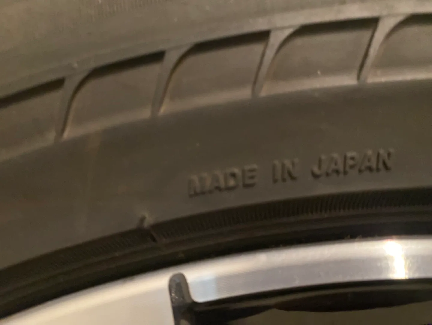 Audi Q5 OEM 19 inch Wheels & Tires (235/55R19) image indicator(9)