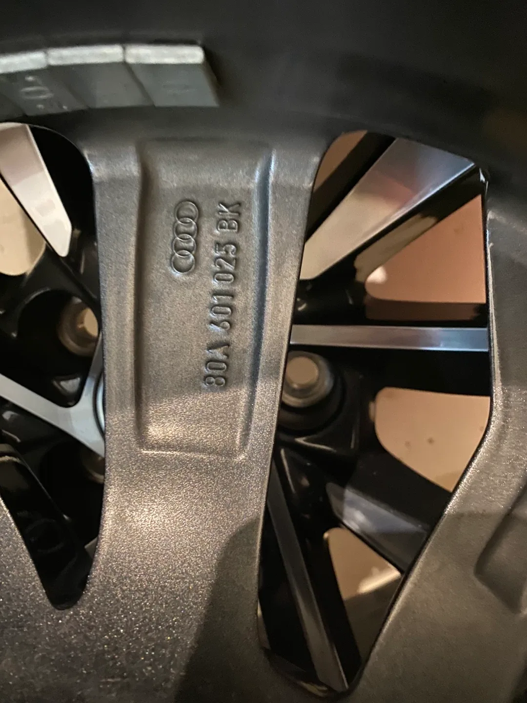 Audi Q5 OEM 19 inch Wheels & Tires (235/55R19) image indicator(6)