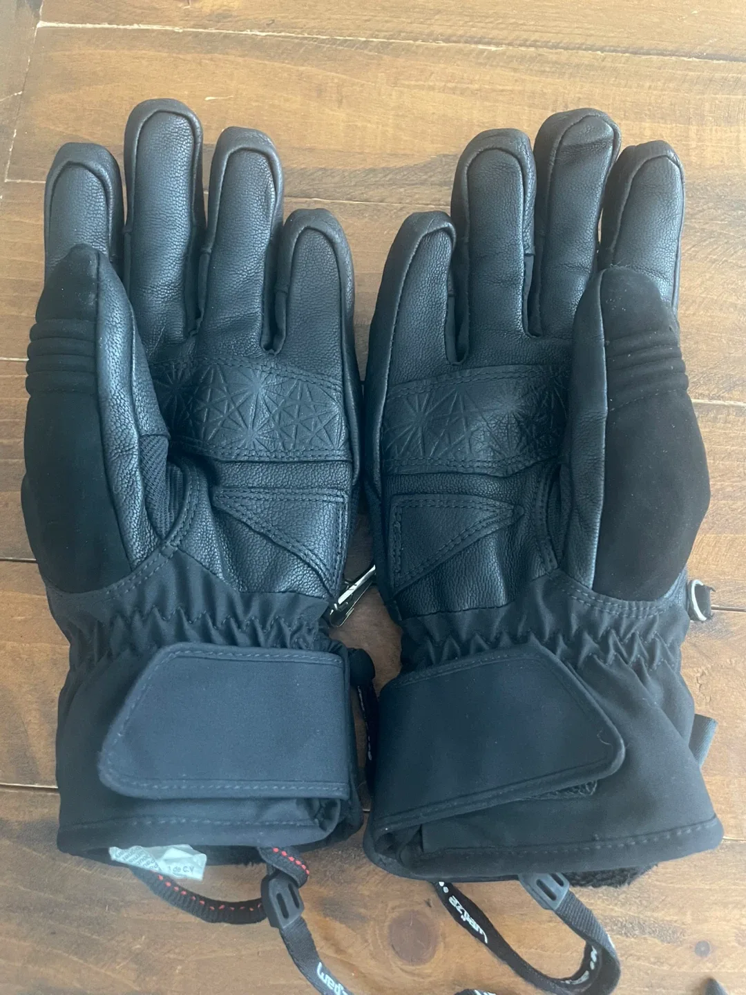 Wedze Softshell Ski/Snowboard Gloves image indicator(2)