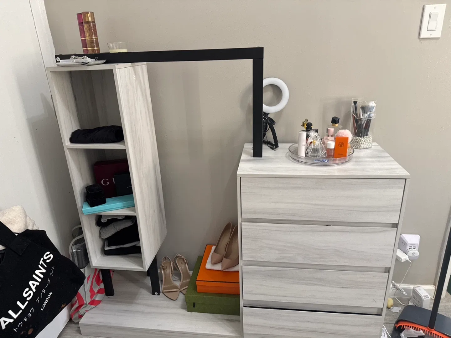 Wardrobe with Drawers & Shelves image indicator(2)