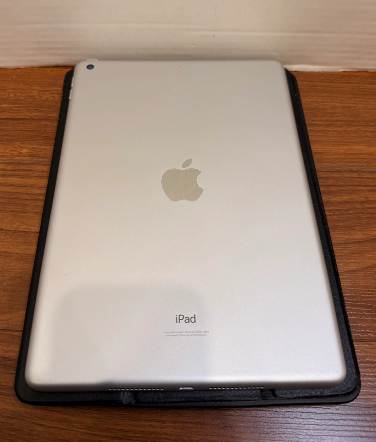 iPad 9th Gen (64GB Wi-Fi) + Case + Screen Protector – Like New - photo 3