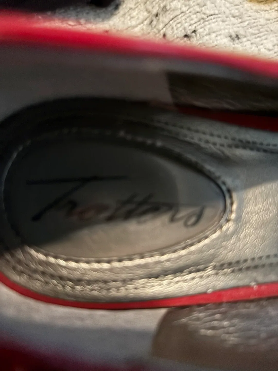 Trotters Red Patent Leather Heels image indicator(3)