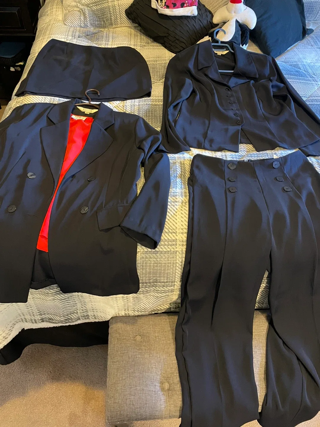 Women’s Navy 4 Piece Suit plus Tess Silk Top