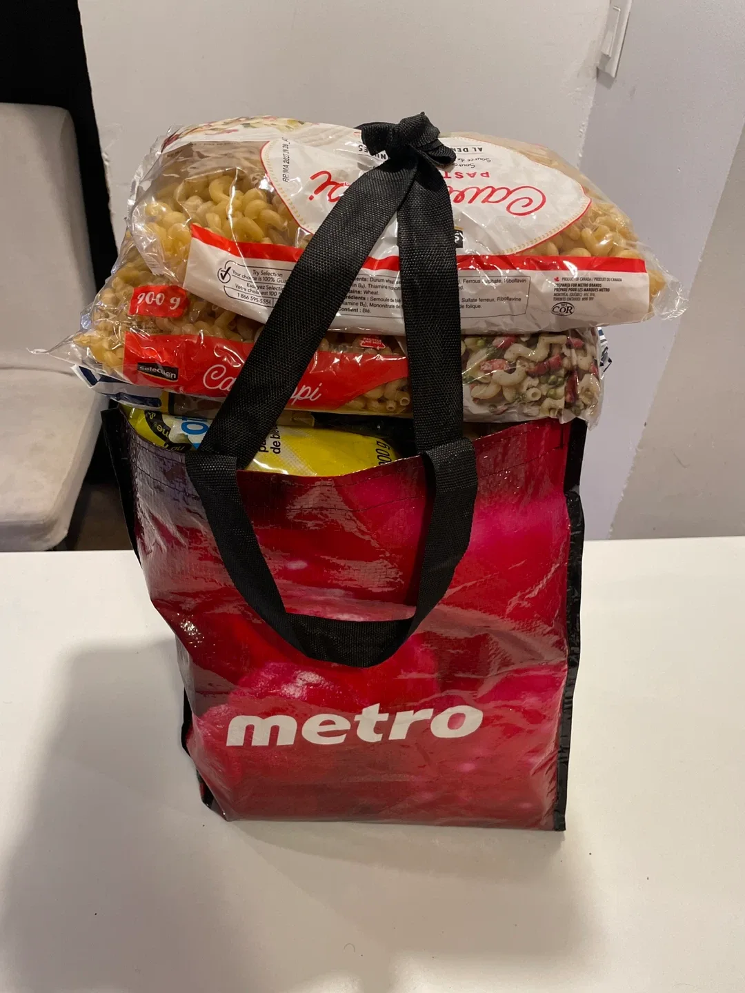 21 pcsAssorted Pasta: Spaghetti, Penne, Rotini & More image indicator(2)