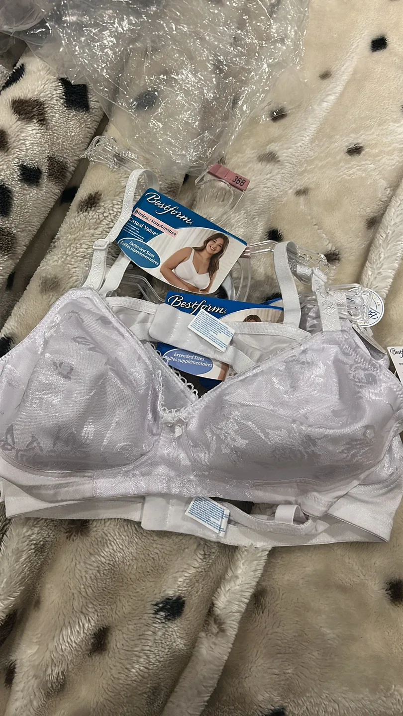 Bestform Wireless Bra - Size 36B thumbnail