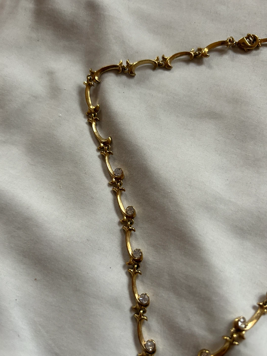 Vintage Gold Tone Necklace with Artificial Gemstone - photo 3