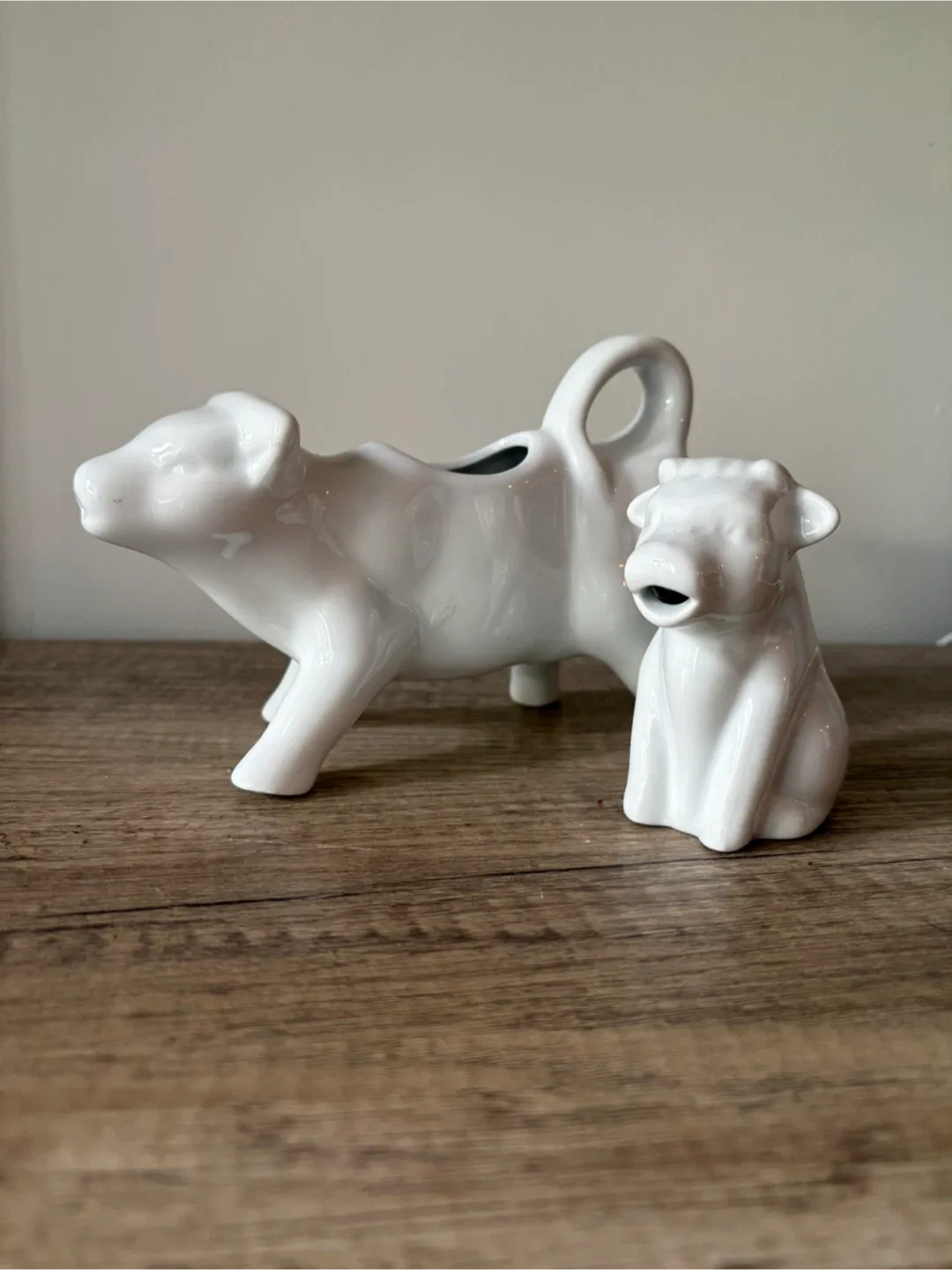 Cow Milk and Cream dispensers thumbnail