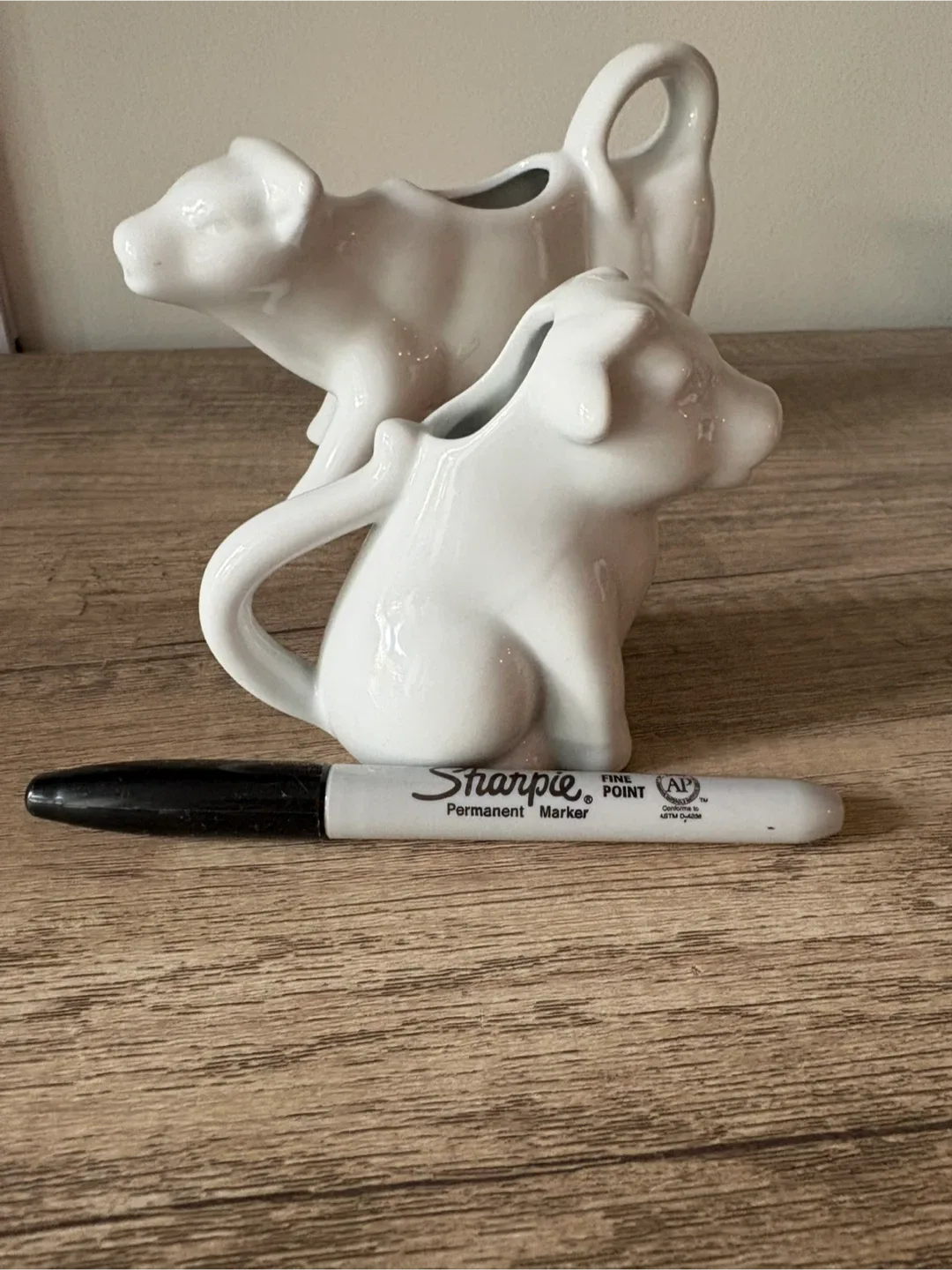 Cow Milk and Cream dispensers image indicator(5)