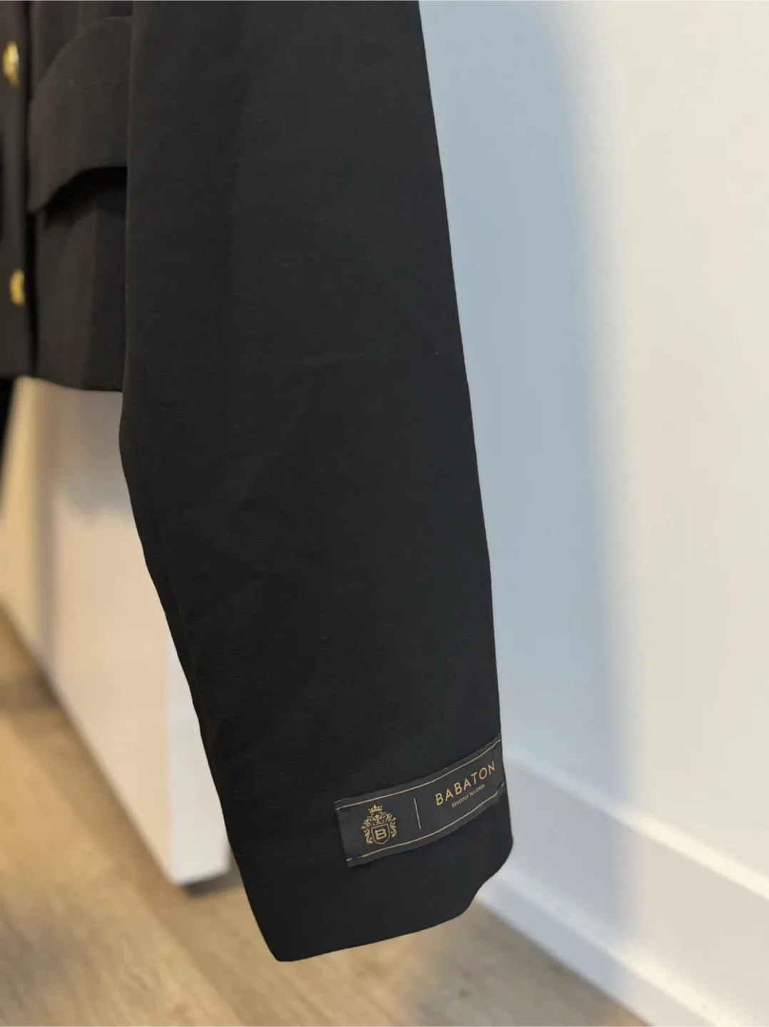 Babaton Frances Black Skirt & Jacket Set - Size M - New image indicator(4)