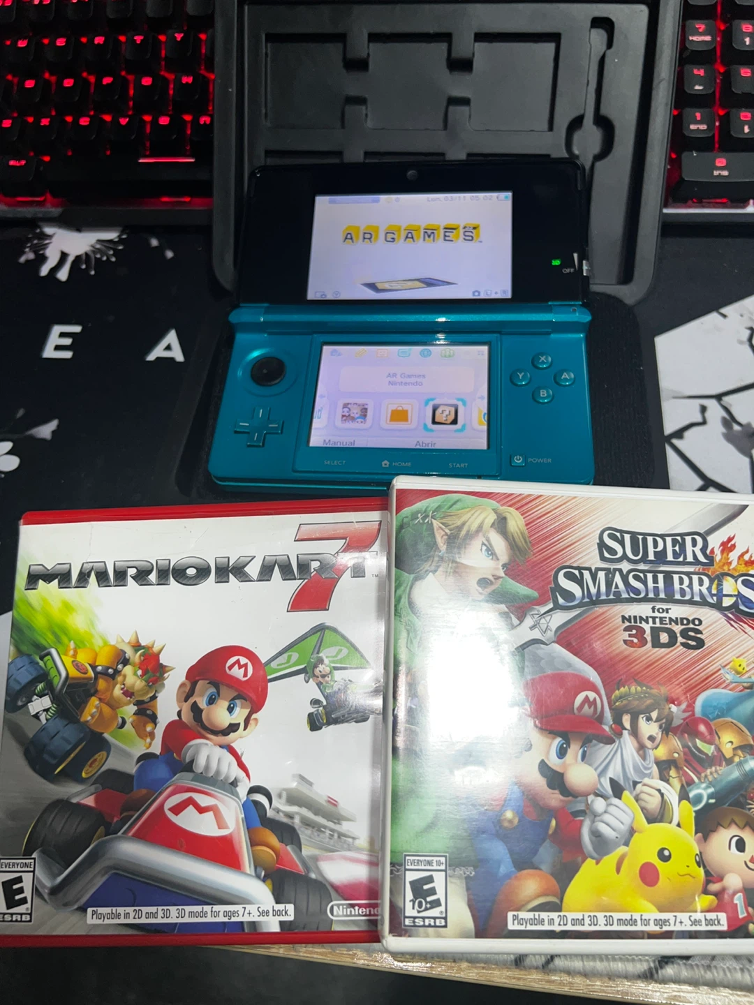 Nintendo 3DS with Mario Kart 7 & Super Smash Bros - photo 2
