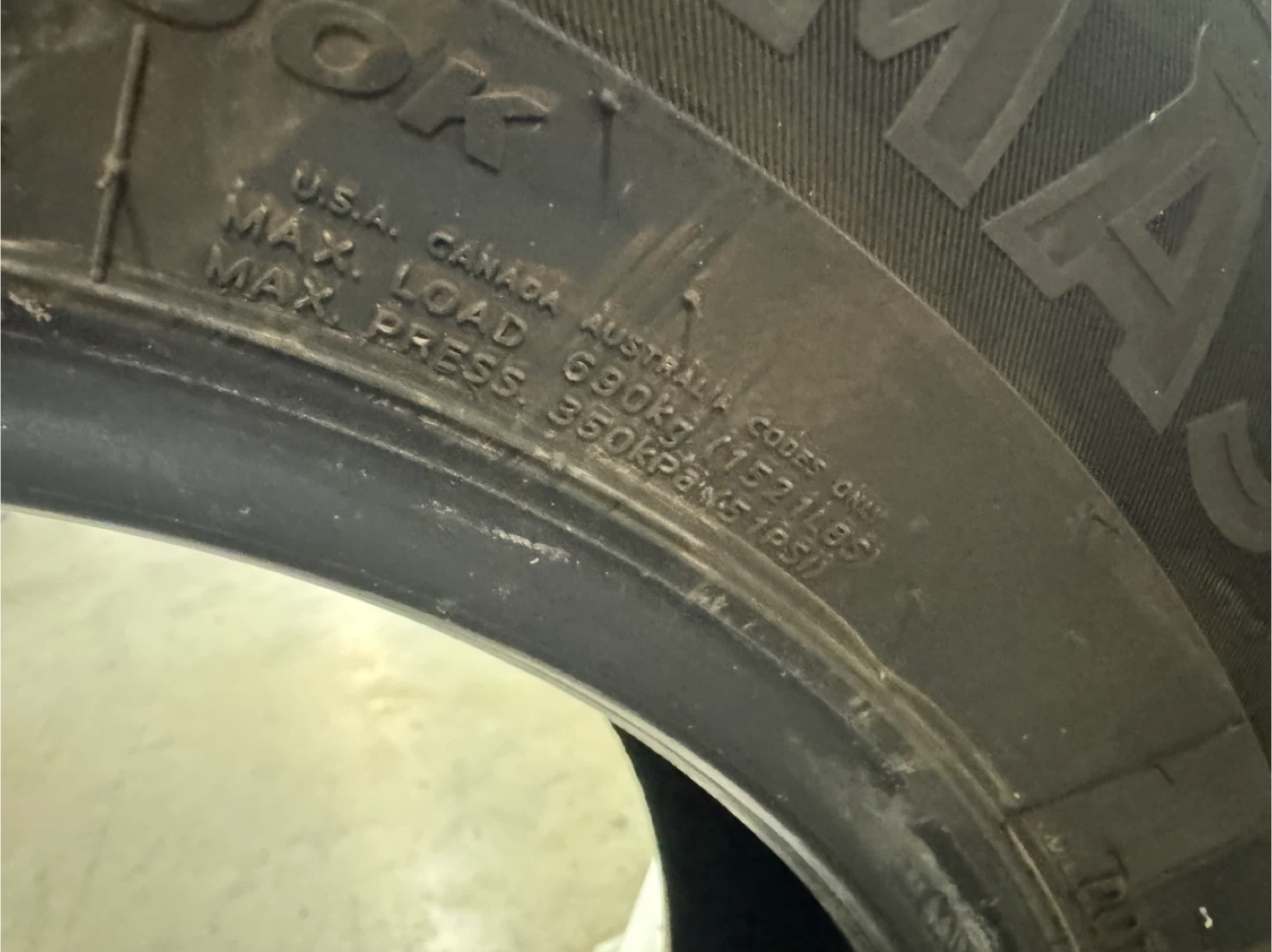 Motomaster Winter Tire 205/65R16 - photo 4