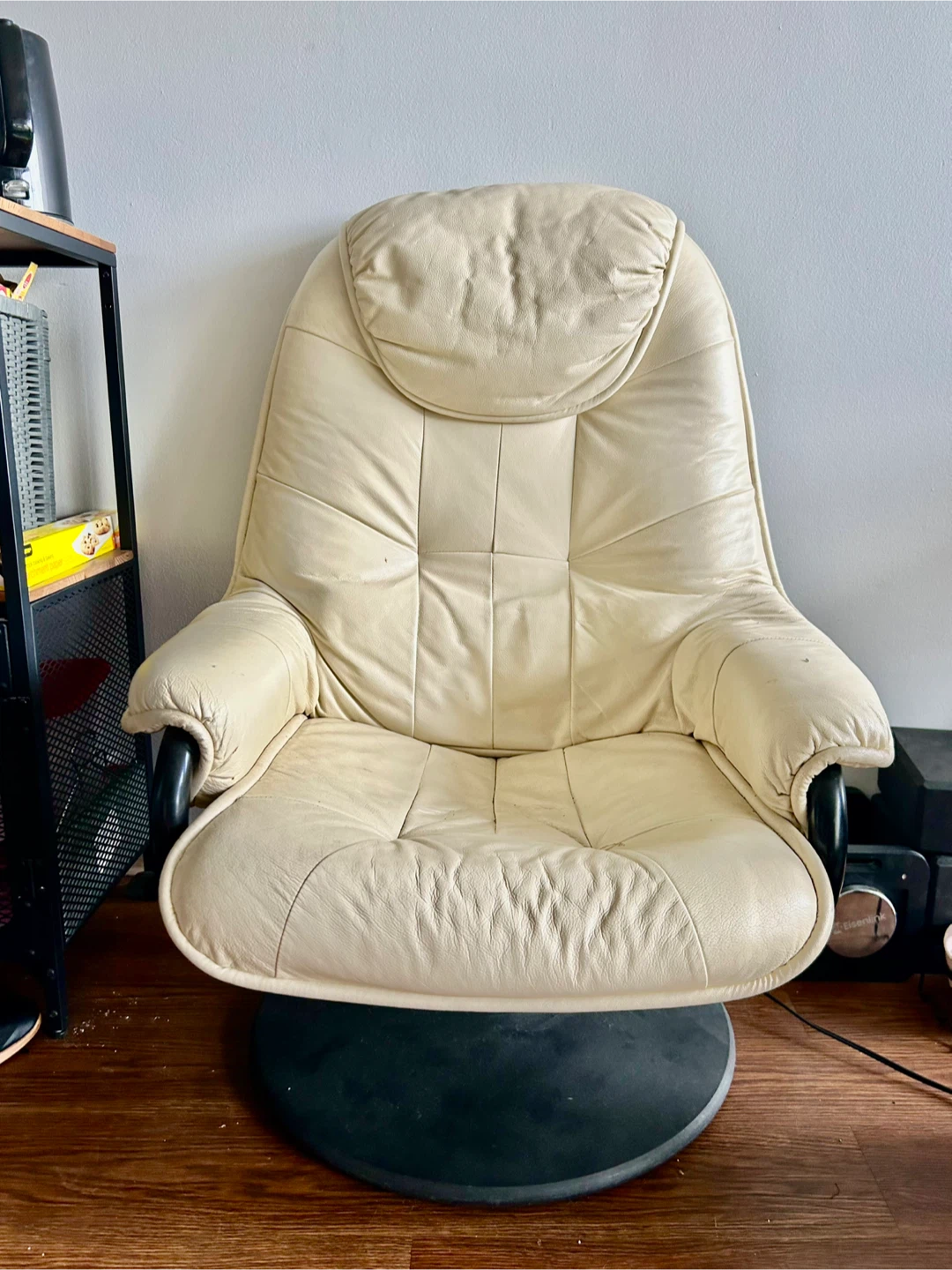 Cream Leather Swivel Chair with Ottoman
