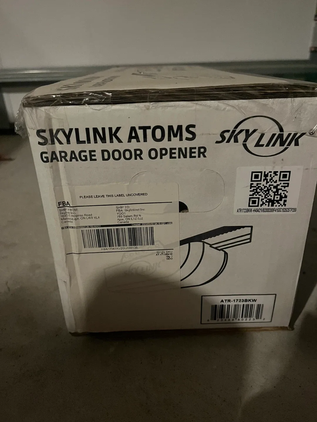 Skylink Atoms Garage Door Opener - New in Box! image indicator(3)