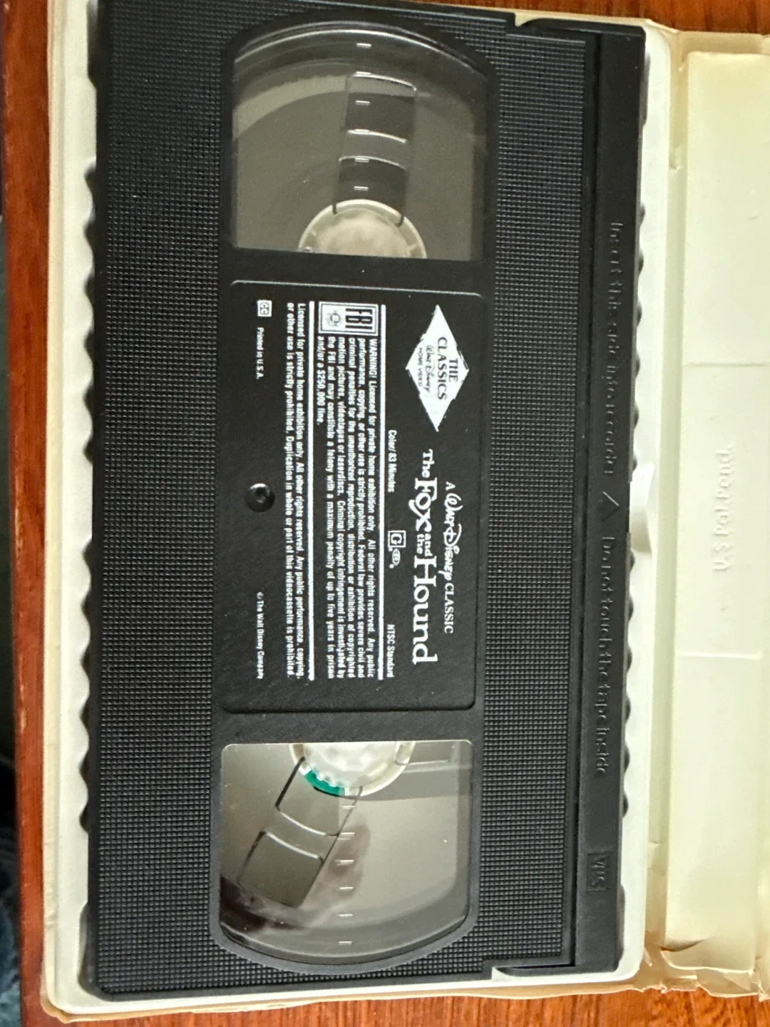 Walt Disney's The Fox and the Hound VHS Tape image indicator(3)