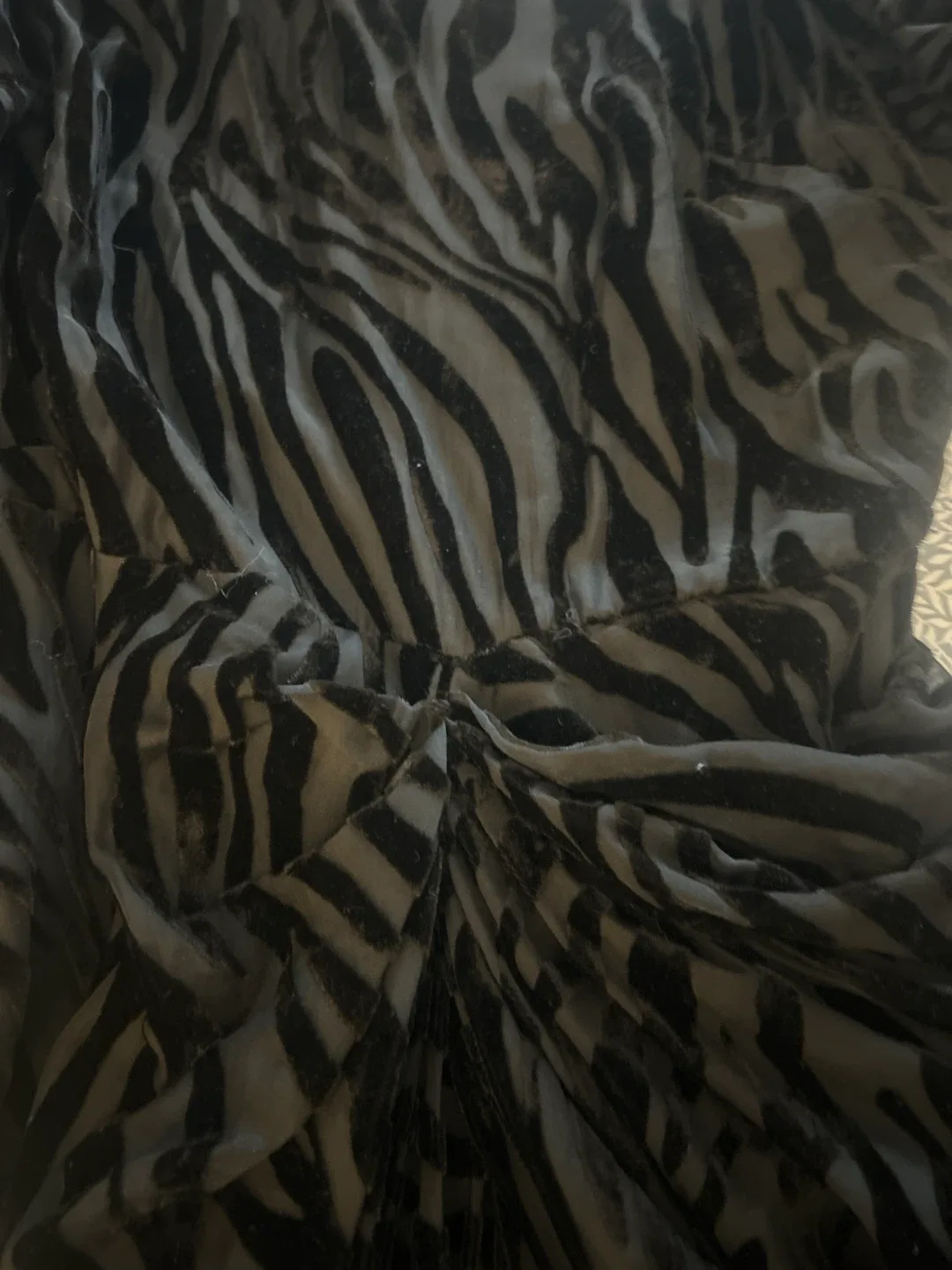 PrettyLittleThing Black Zebra Dress - UK 16 (US 12) image indicator(4)