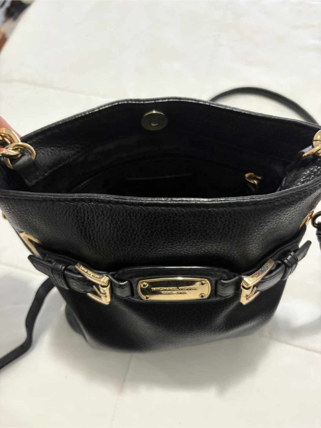 Michael Kors Black Leather Cross body Bag - photo 2