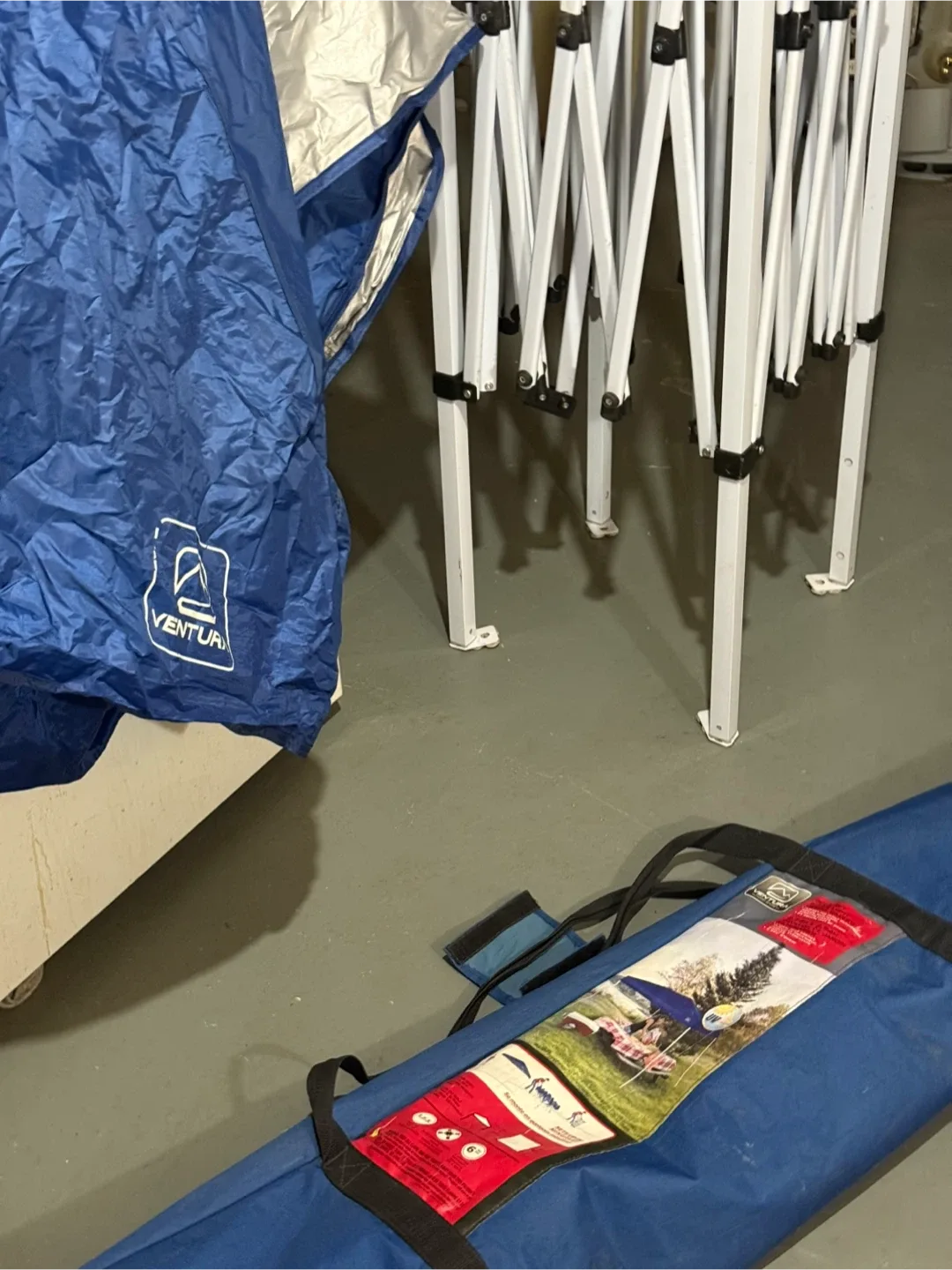 Ventura 9’x9’ light weight popup gazebo image indicator(2)