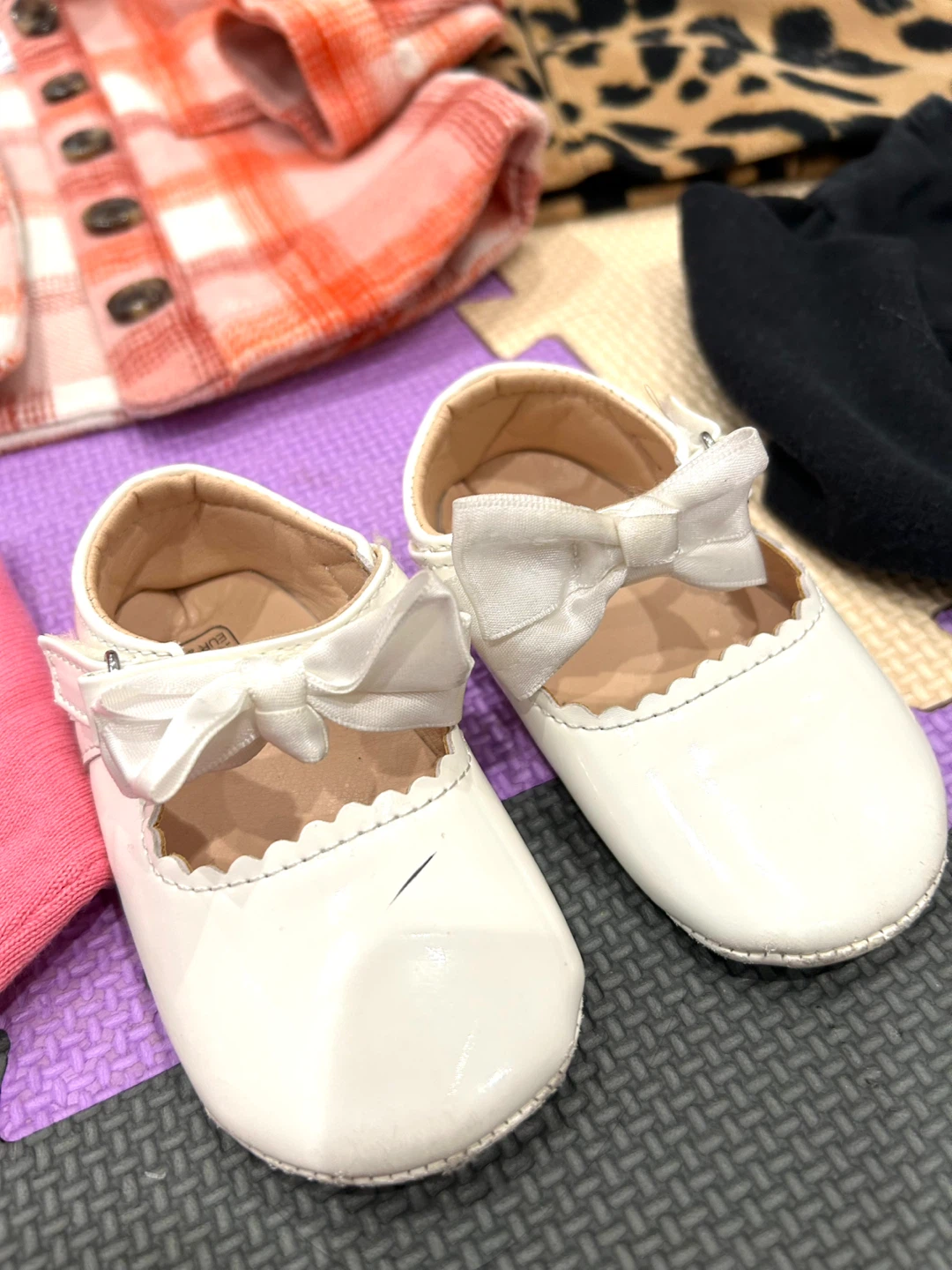 Elegant Dresses, Cape, Jackets, shoes 12-18months - photo 2