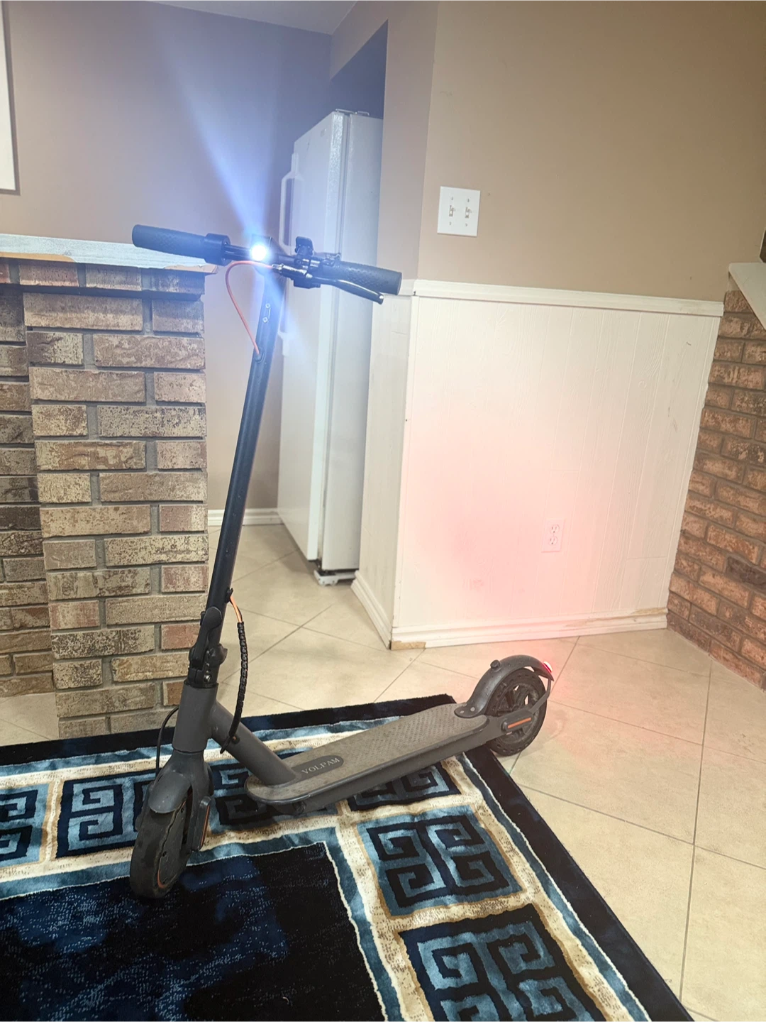 Electric scooter