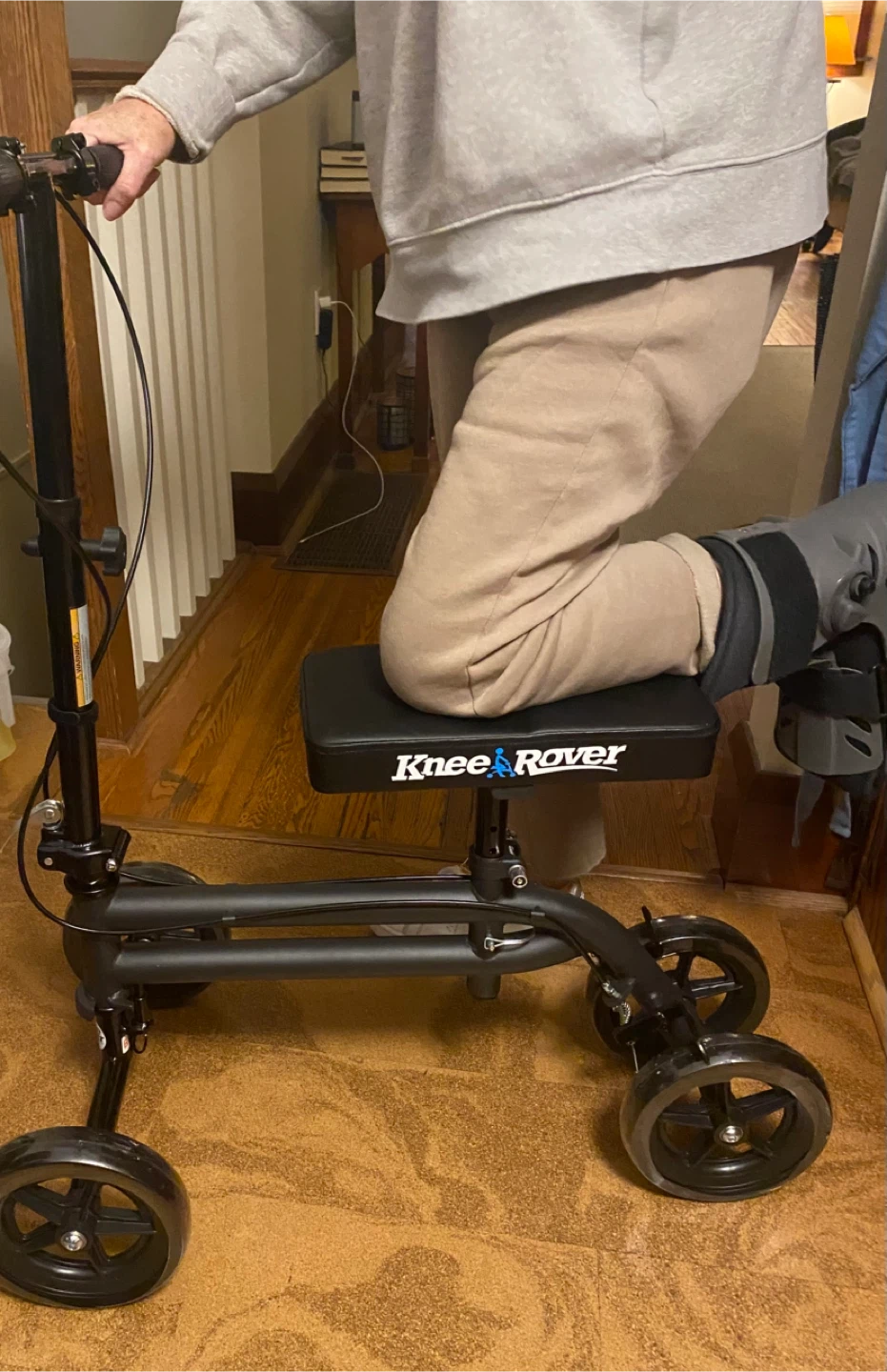 KneeRover Knee Scooter - photo 4