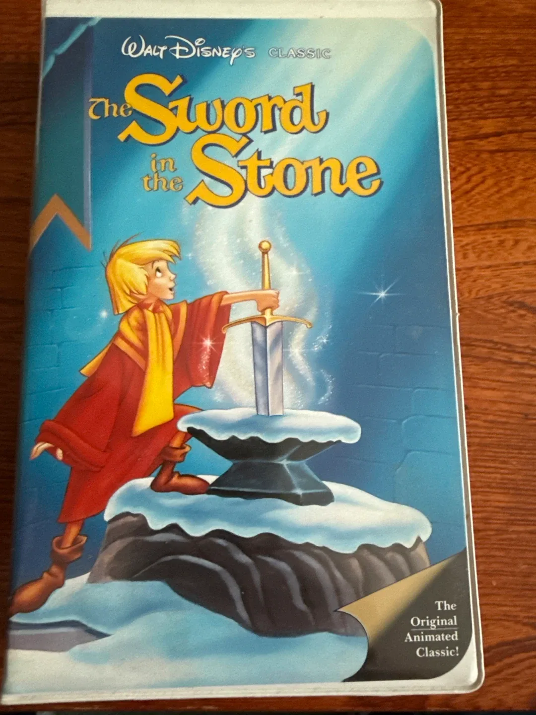 Walt Disney's Classic: The Sword in the Stone VHS