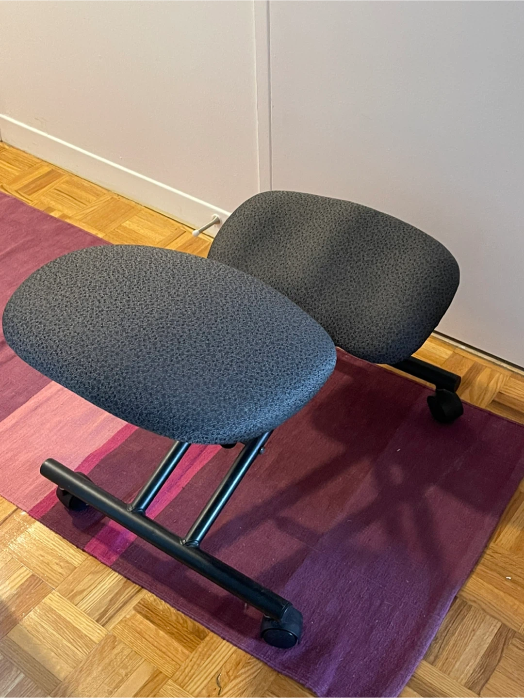 Kneeling Chair - Ergonomic posture - photo 2