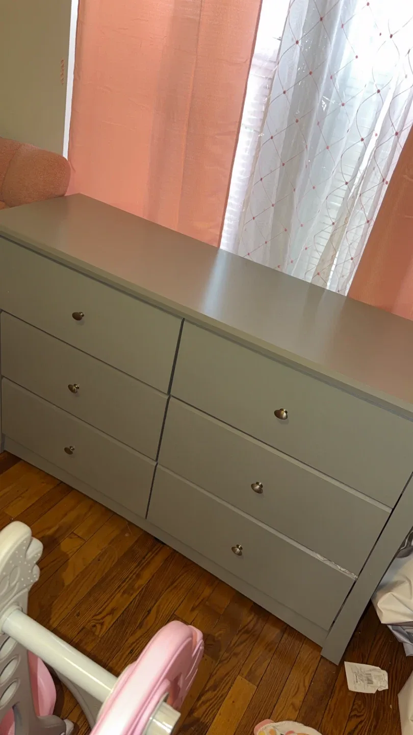 Grey 6-Drawer Dresser image indicator(2)