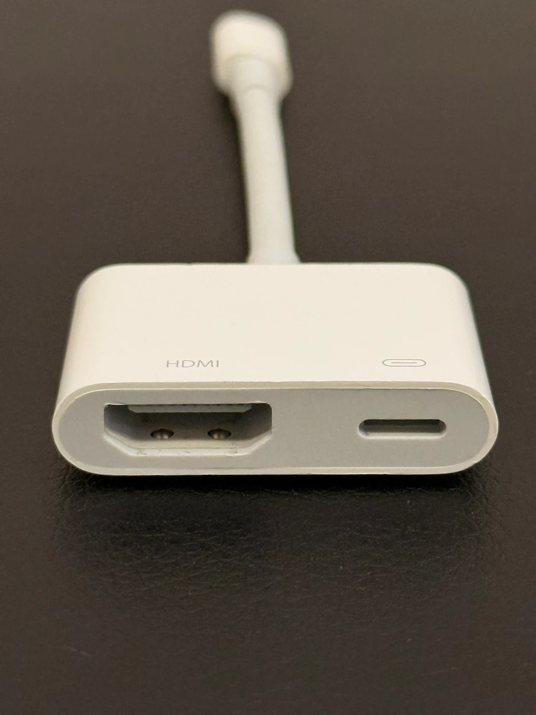 Lightning Digital AV Adapter - photo 2