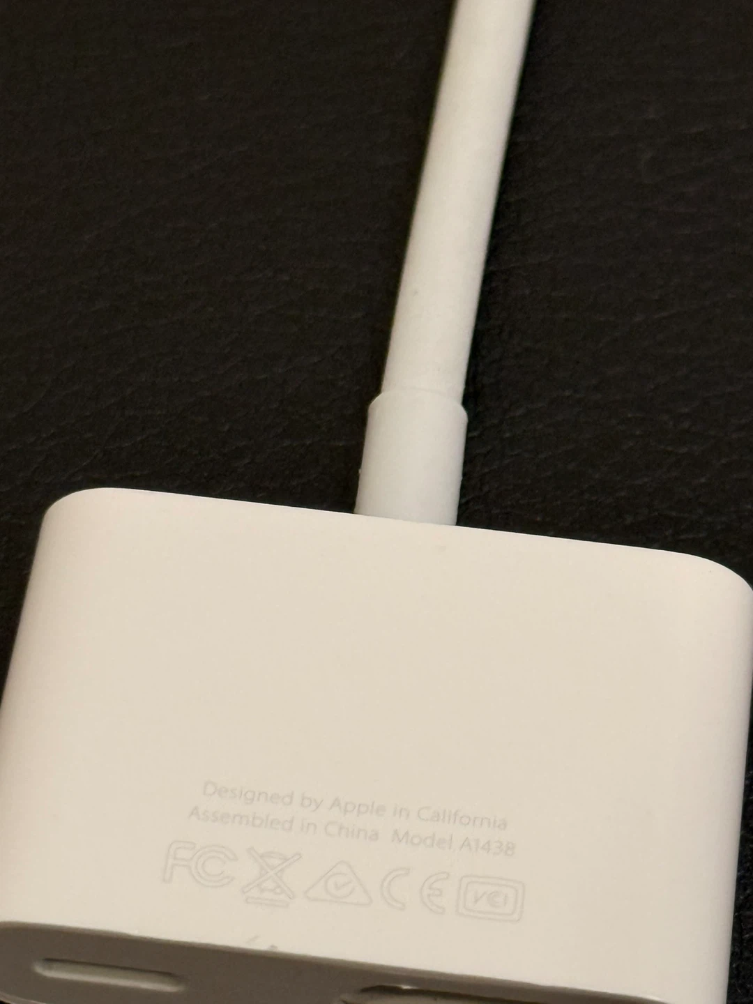 Lightning Digital AV Adapter - photo 4