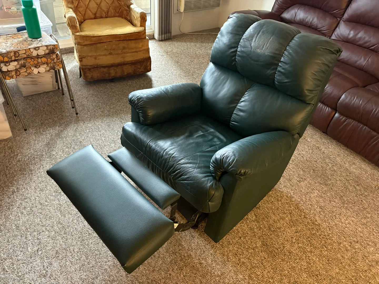 Green Maybe Leather Recliner Chair - photo 2