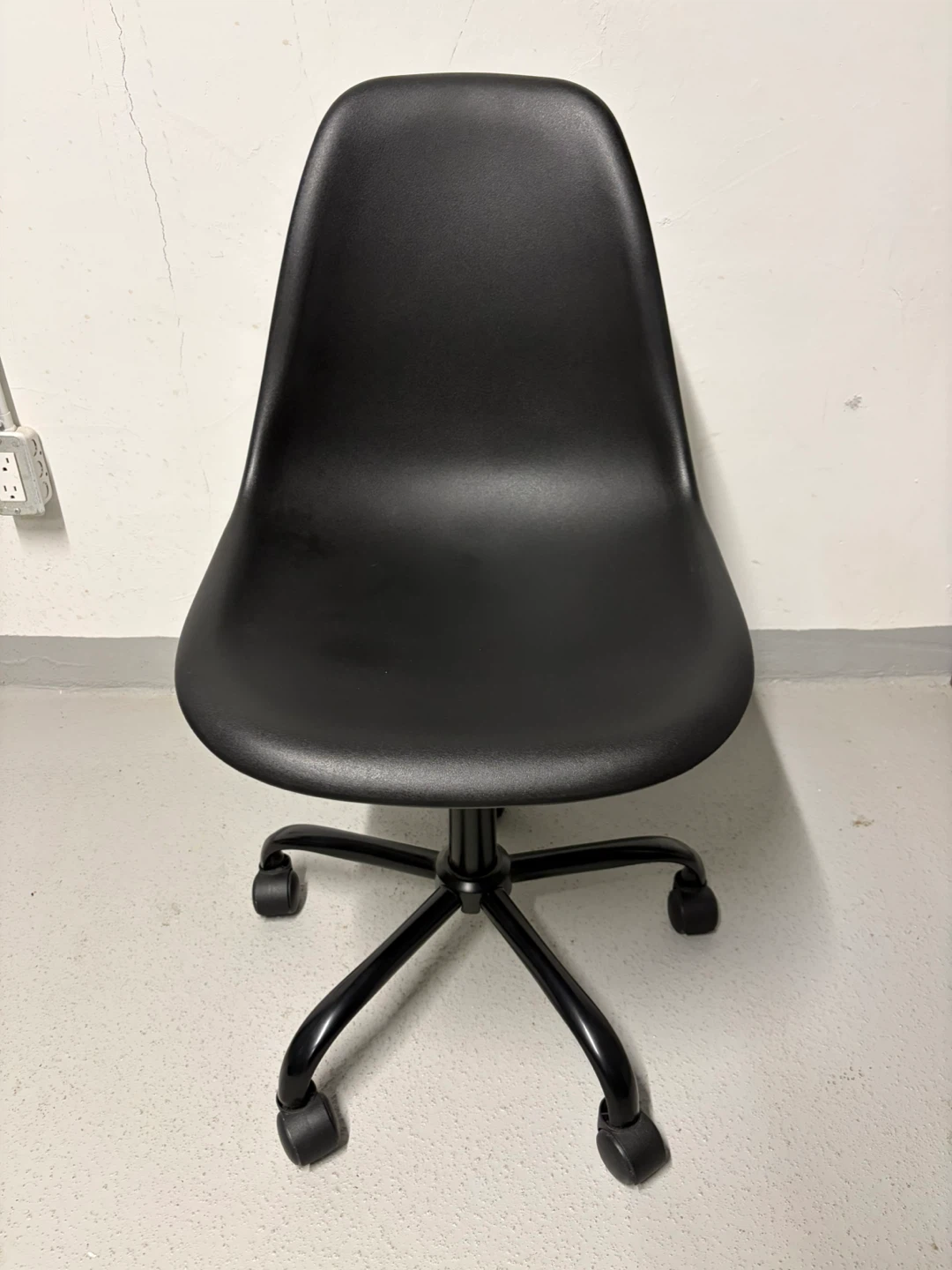 Black Office Swivel Chair