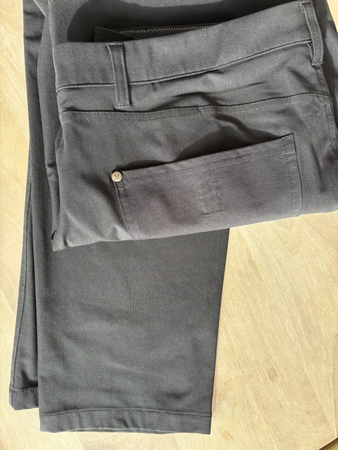 Vuori Meta Pant men’s Slim Fit (similar to lululemon) - Size 36 image indicator(9)