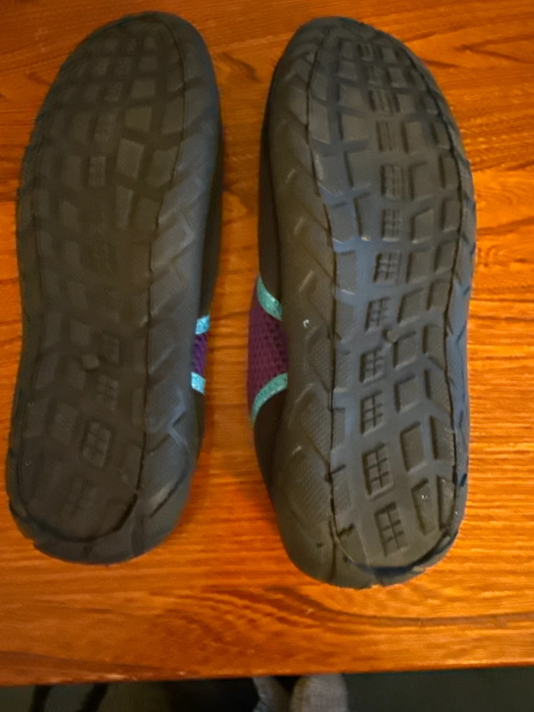 Water Shoes - Size 7 image indicator(2)