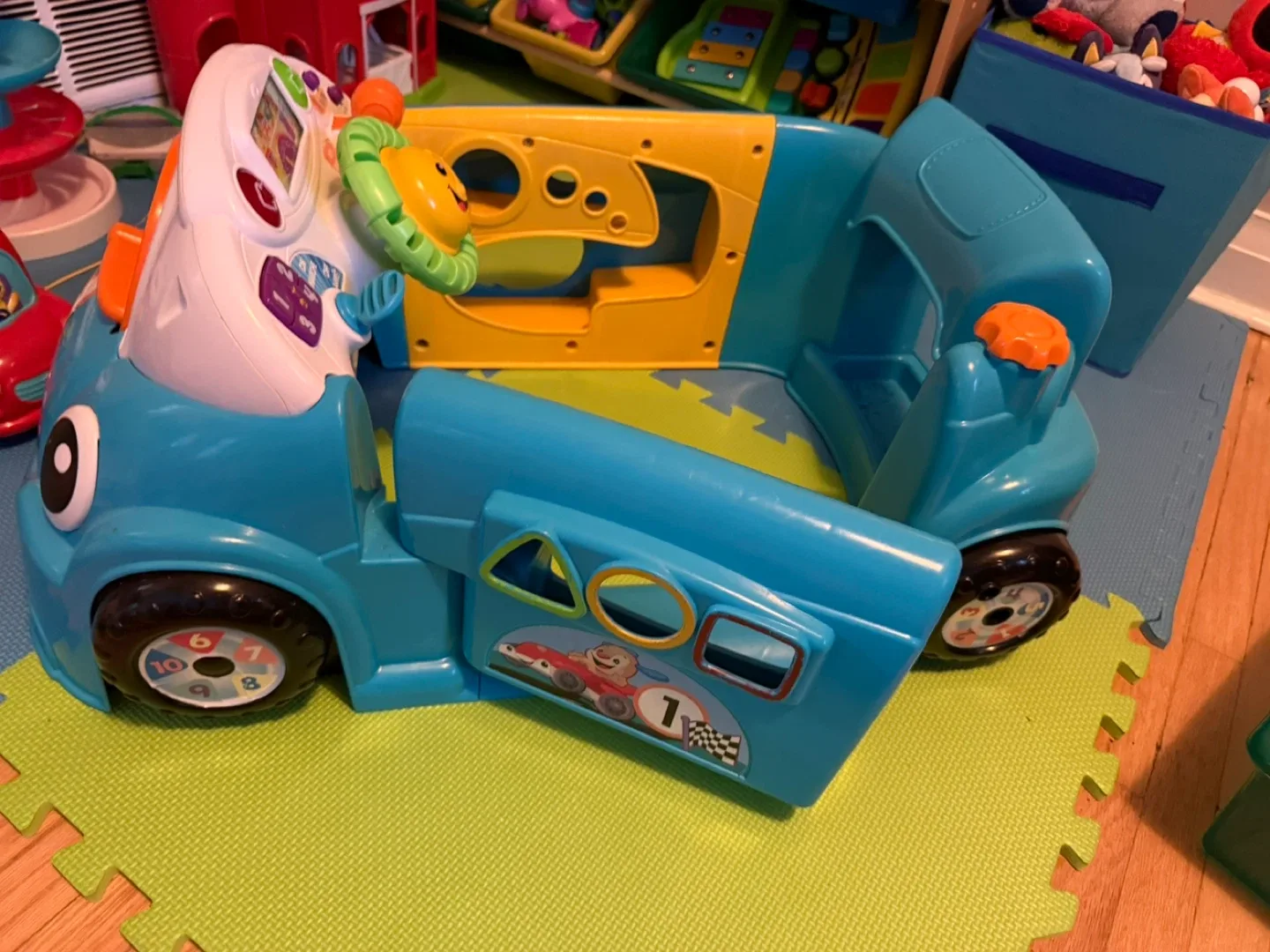 Fisher-Price Laugh & Learn Crawl Around Car image indicator(3)