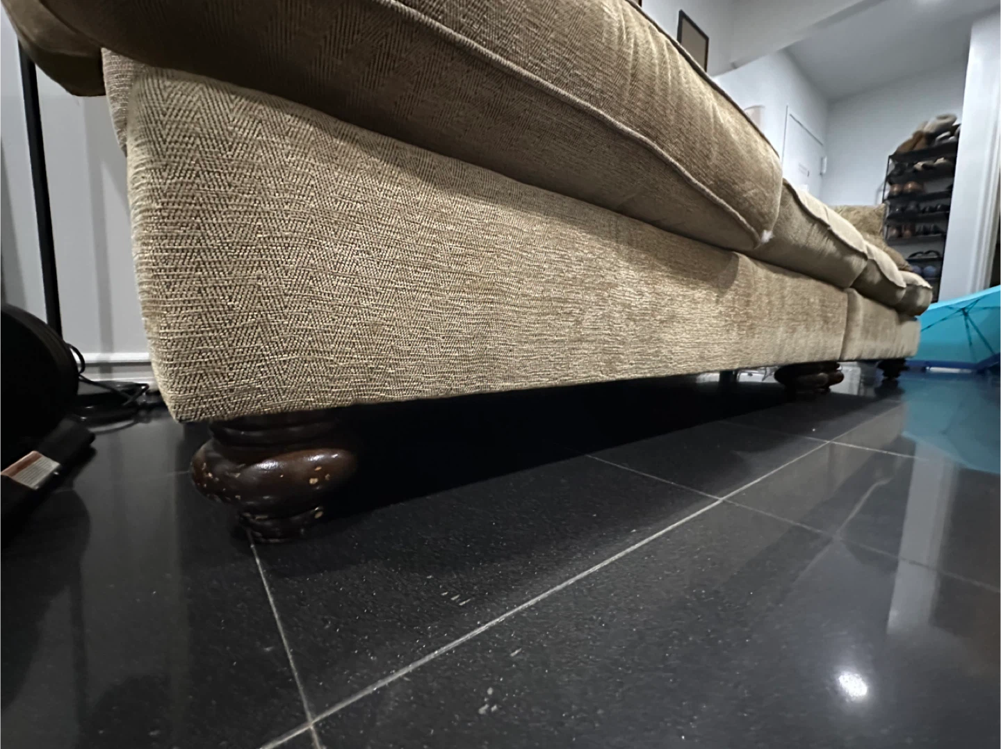 Henredon Sofa - photo 4