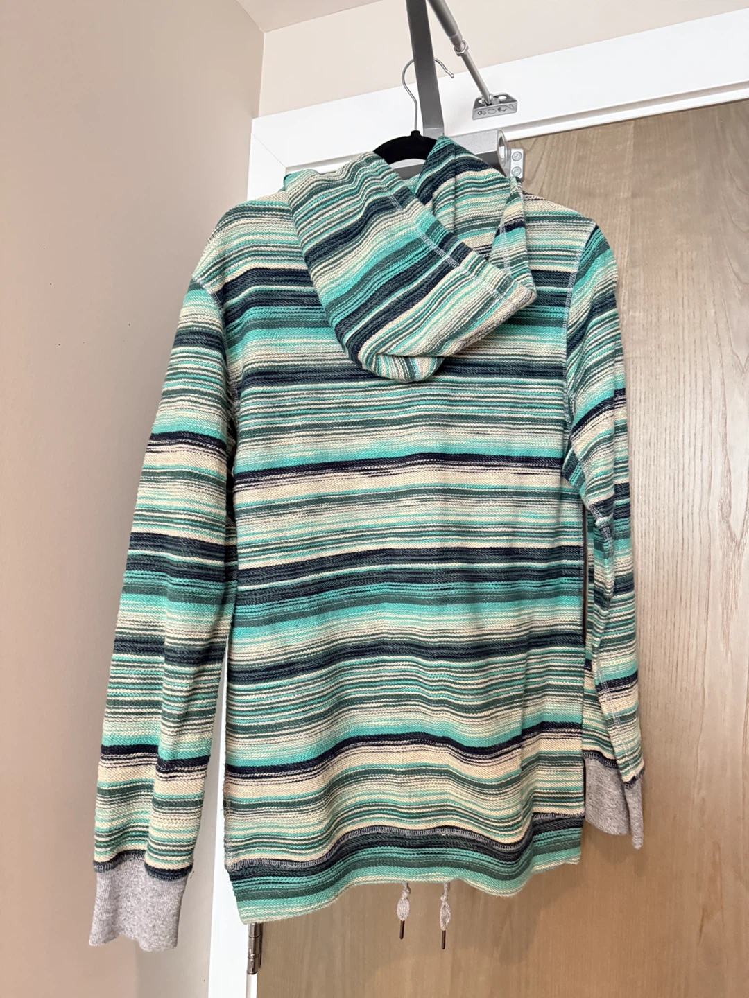 Striped Hoodie - Size M - photo 2
