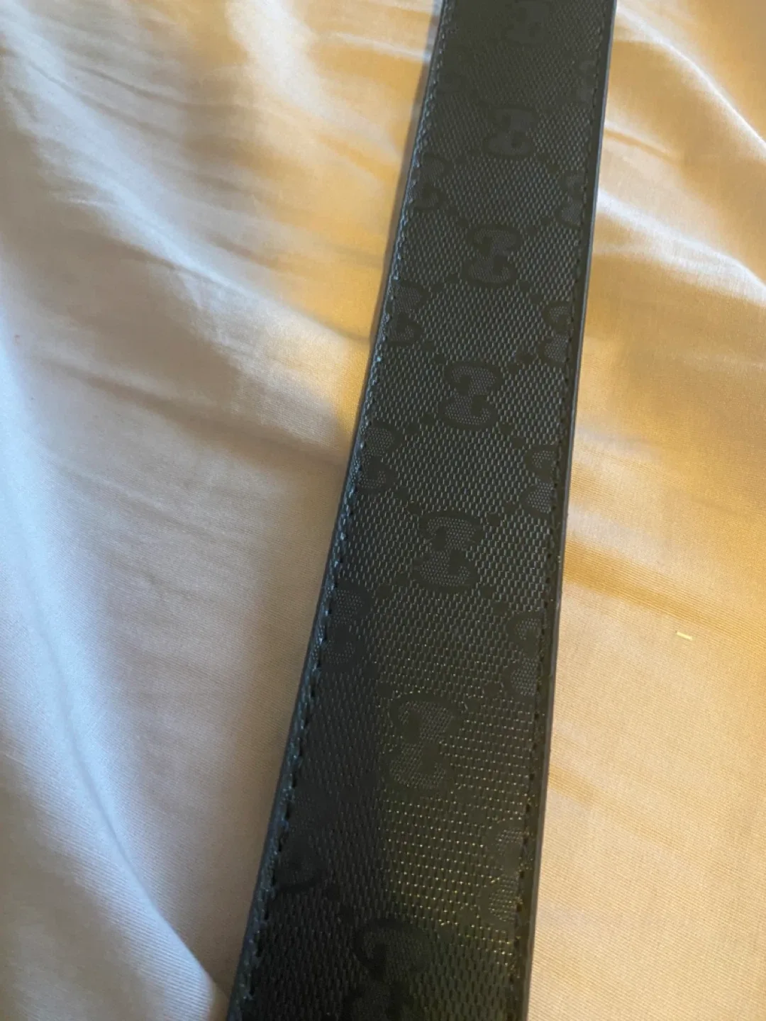 1 on 1 Gucci Belt with Box image indicator(6)