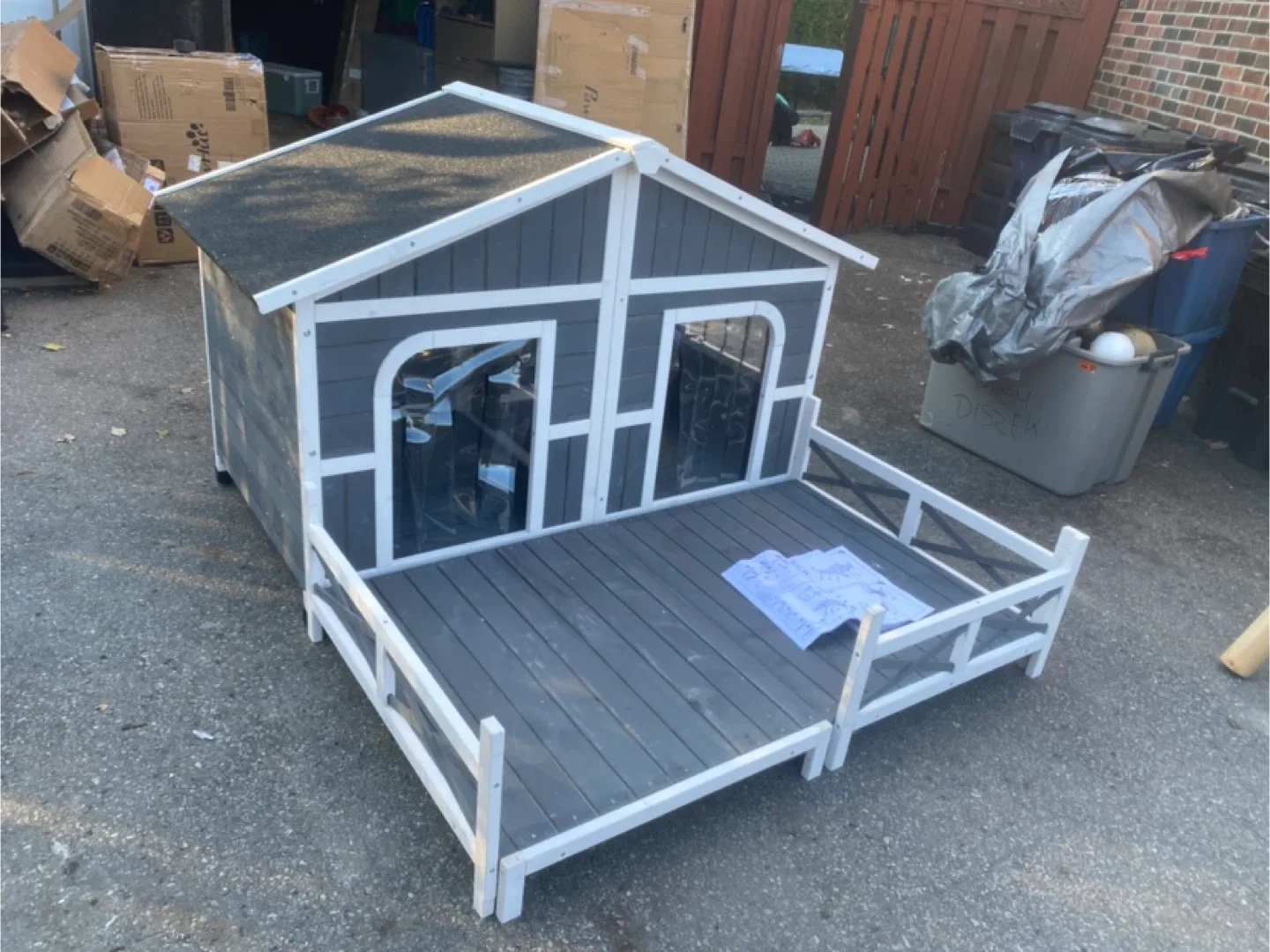 Dog House with Porch - Grey & White image indicator(9)