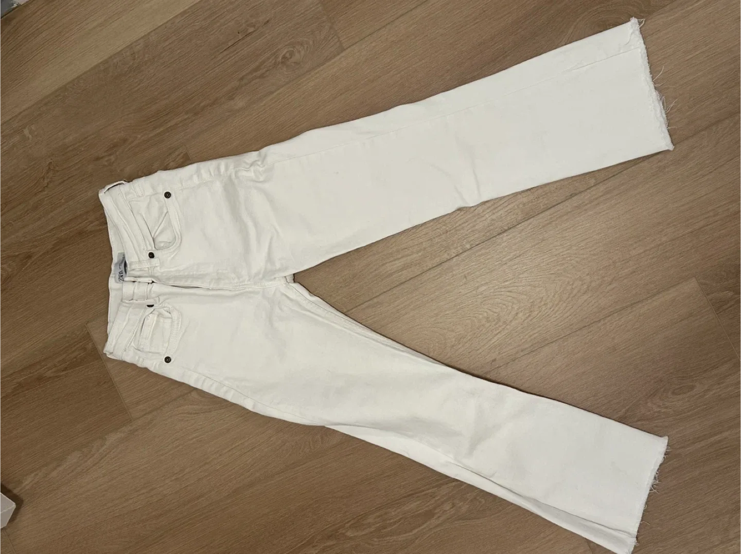 Brandy Melville White Sweater Vest & Jeans Set image indicator(2)