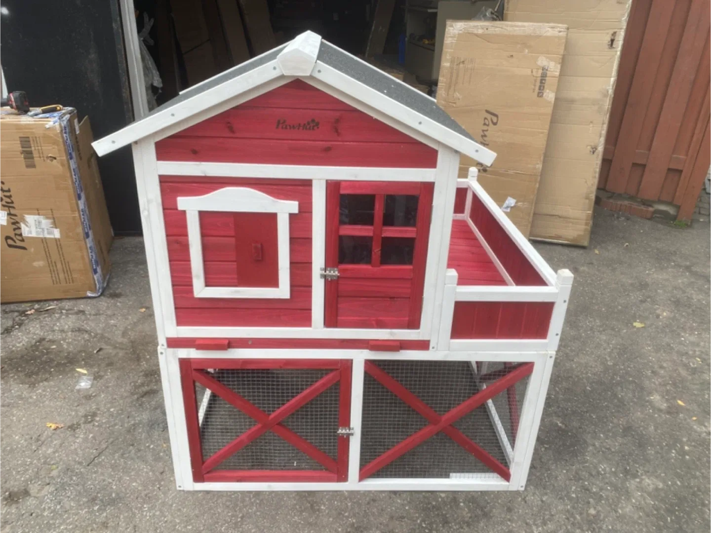 PawHut Chicken Coop - Red & White image indicator(2)