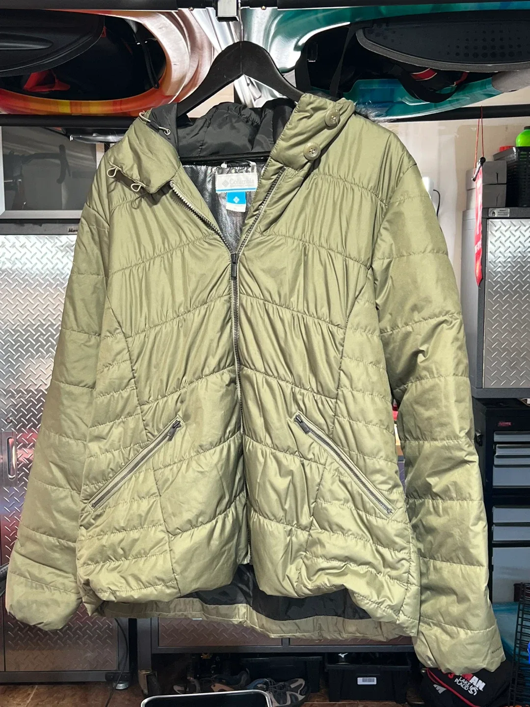 Columbia Olive Puffer Jacket - Size XL