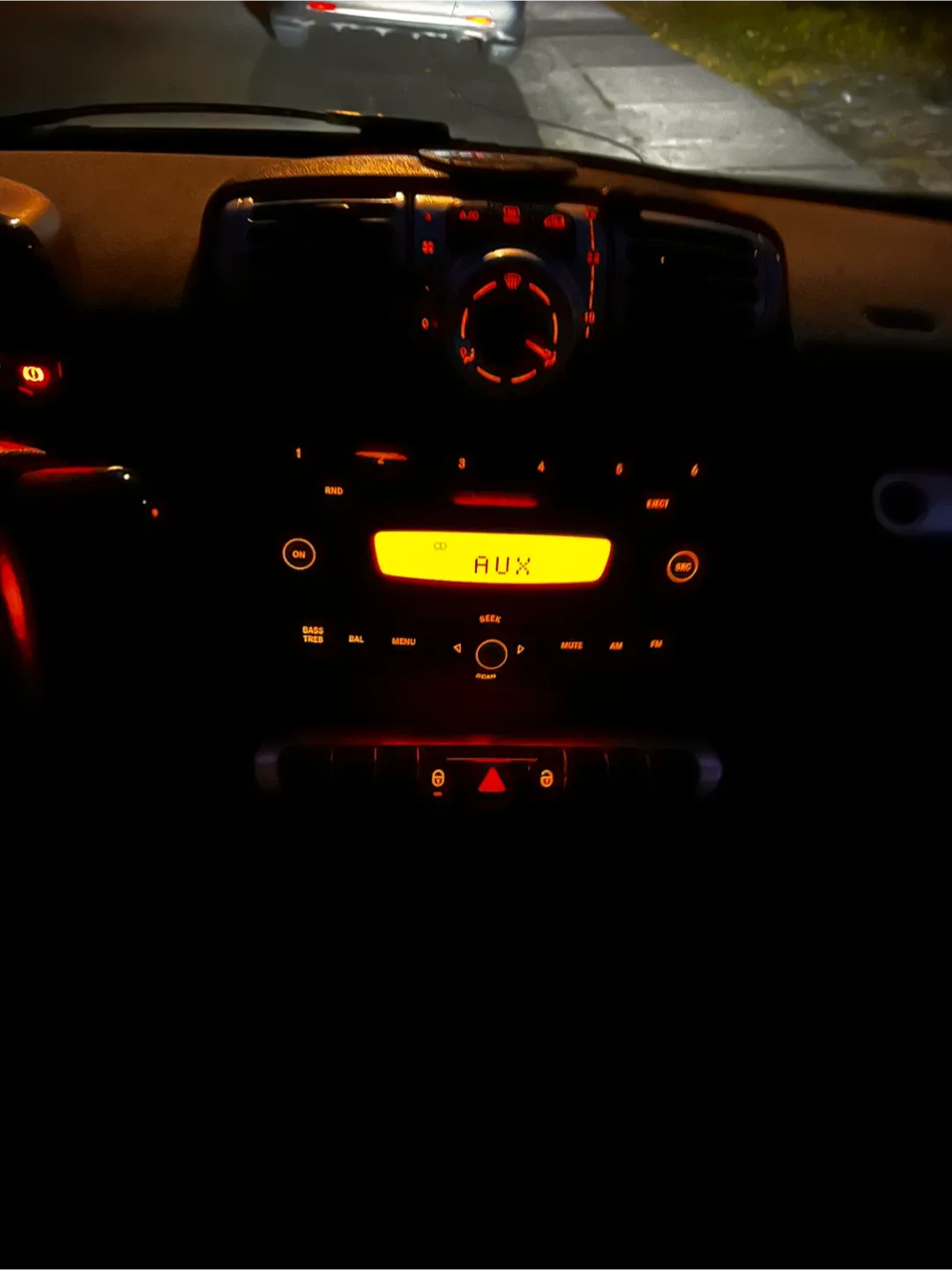 Black Smart Fortwo Coupe image indicator(6)