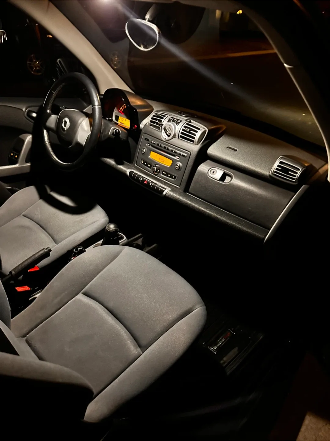 Black Smart Fortwo Coupe image indicator(9)