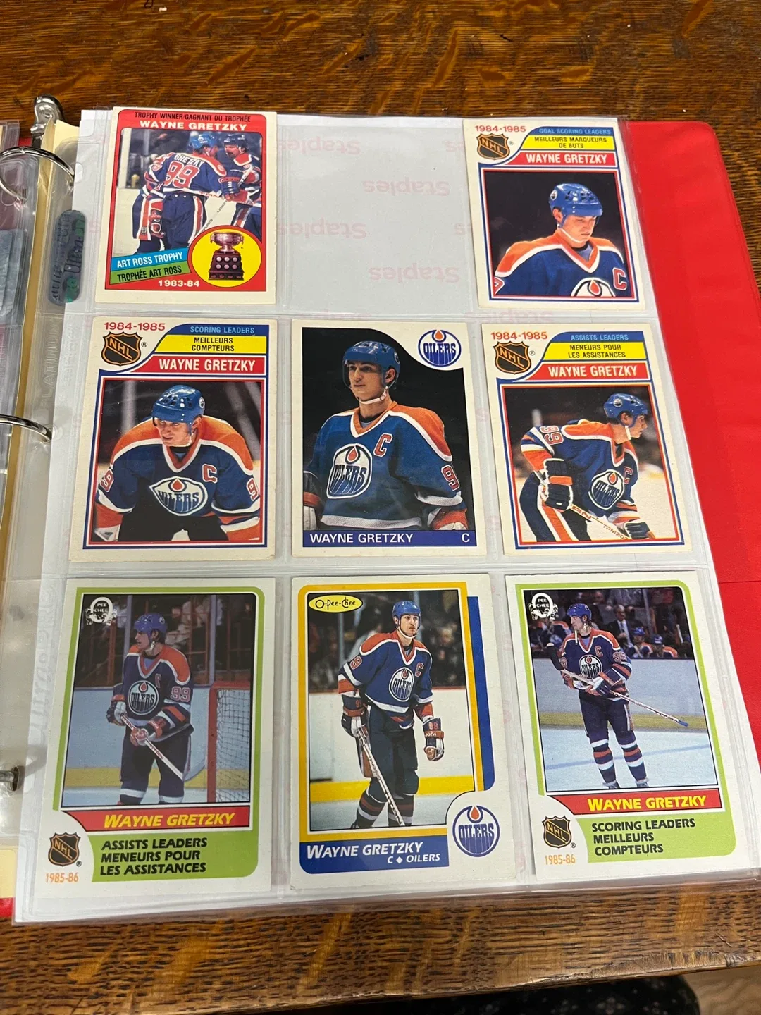 Wayne Gretzky Hockey Cards Collection image indicator(10)