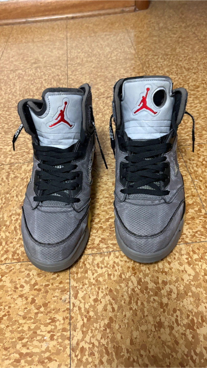 Jordan 5 Off-White