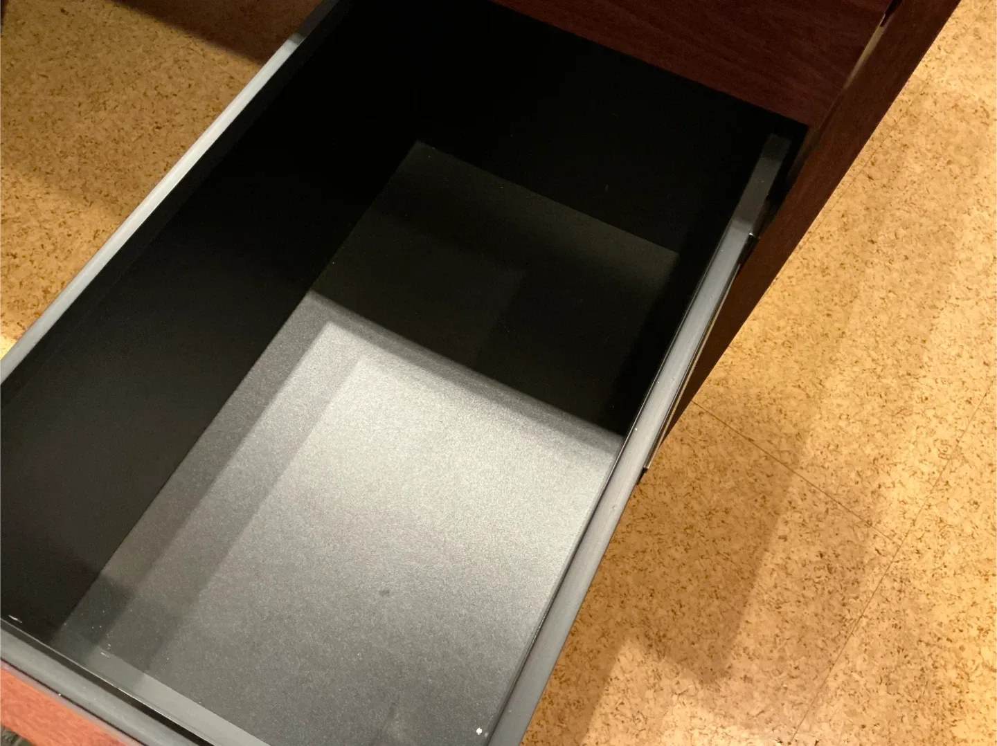 Wooden Office Desk with Drawers image indicator(2)