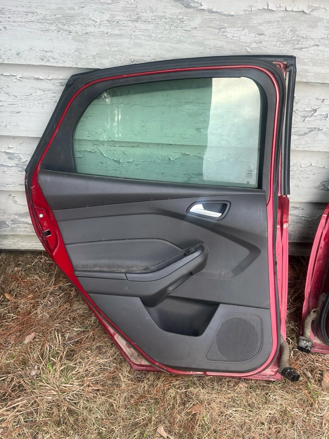 2012 Ford Focus Red Car Door - photo 2