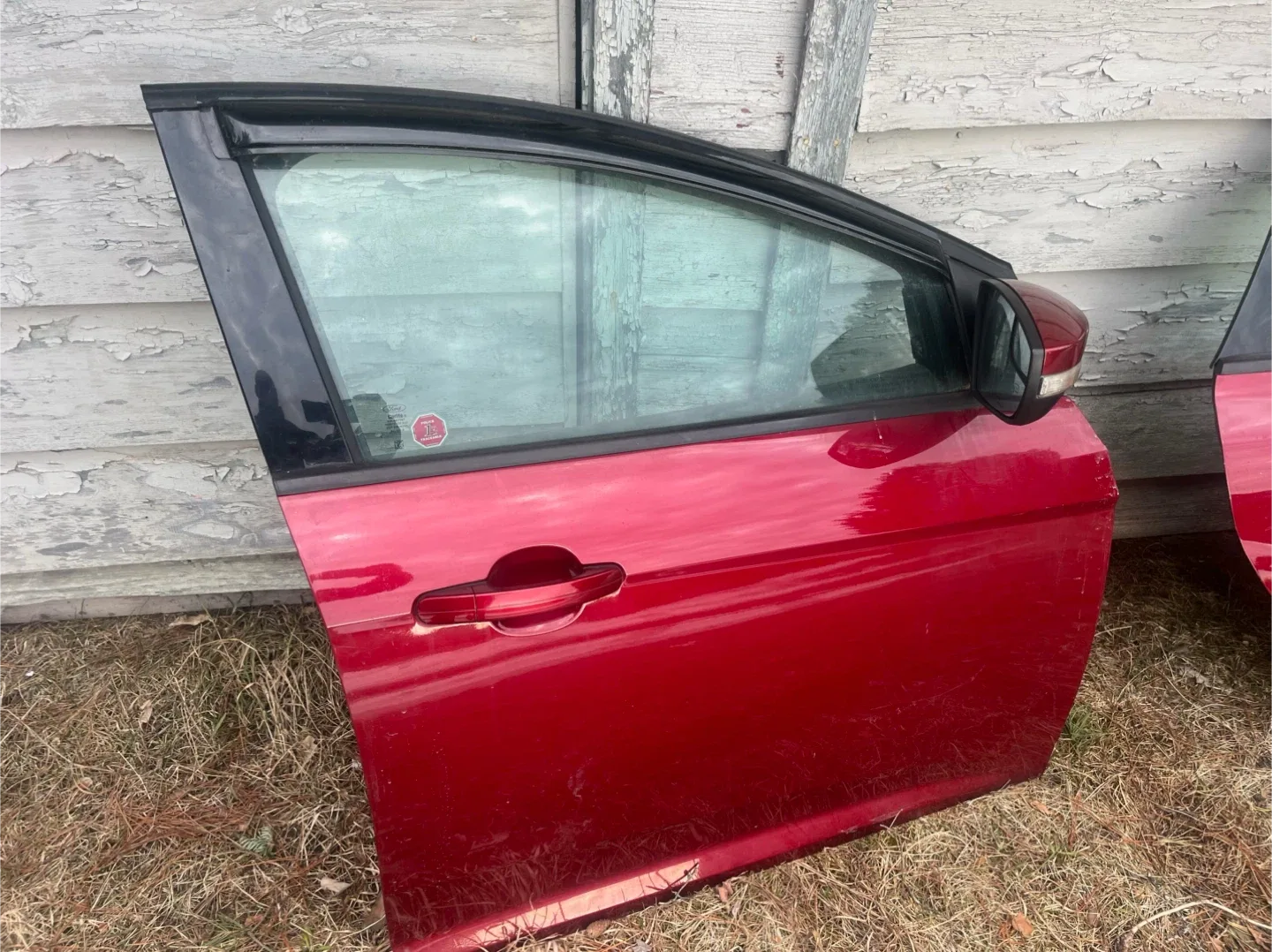 2012 Ford Focus Red Car Door image indicator(4)