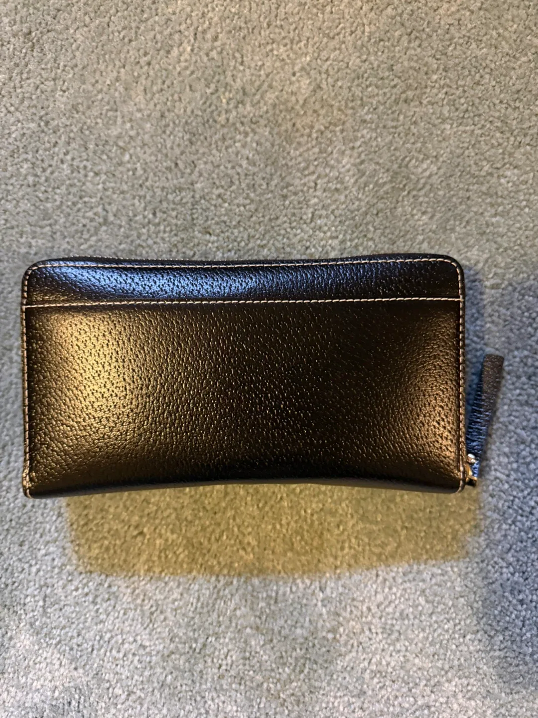 Kate Spade Wallet image indicator(3)