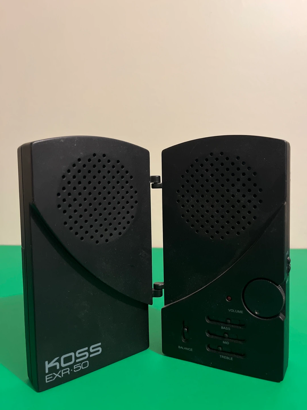 Koss R-50 Personal Portable Speakers